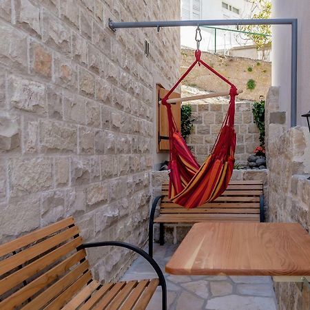 Apartment Cesarica Baška Voda Eksteriør bilde