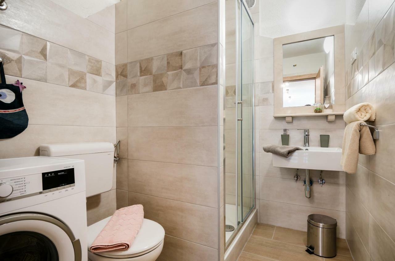 Apartment Cesarica Baška Voda Eksteriør bilde